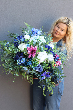 Leopolda, kompozycja nagrobna w misie, dł.66cm 