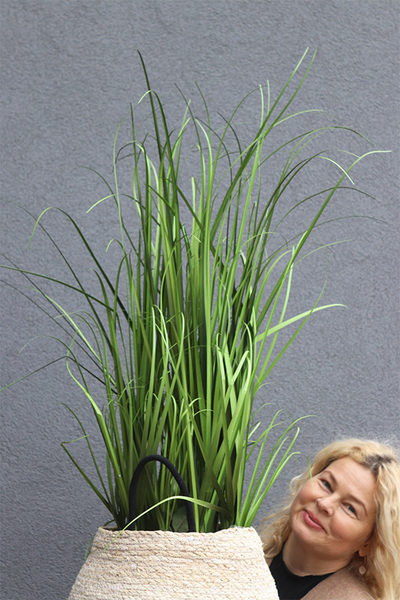 Traviata Basket, sztuczna trawa w koszu