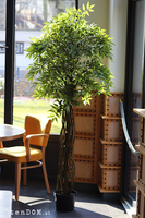 Fikus Benjamin G, sztuczna roślina w doniczce