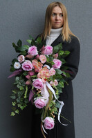 Violetta Story, wiązanka nagrobna w naczyniu