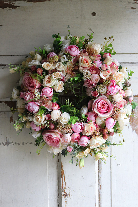 Gerrato, różowy wianek na drzwi, śr.34cm