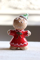 Gingerbread Baby, świąteczna figurka piernikowy ludek