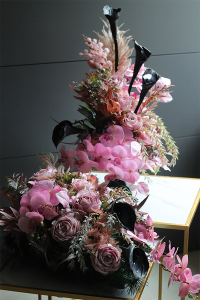 Prometia, nowoczesny bukiet nagrobny we wkładzie