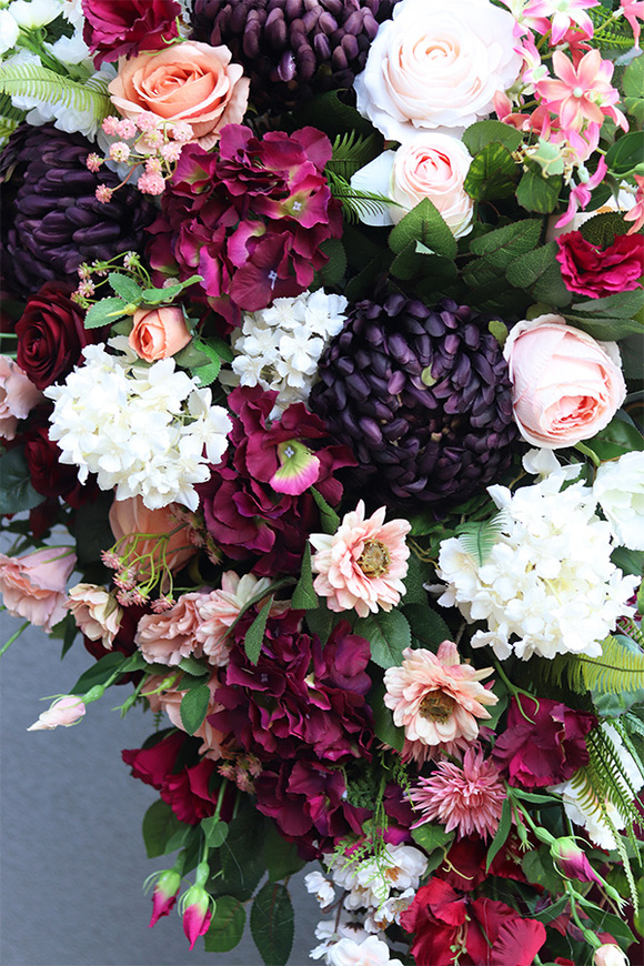 Bordo Premium, elegancka wiązanka nagrobna