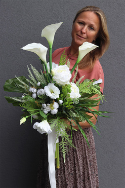 bukiet nagrobny Bogini, wym.70cm