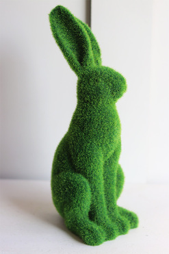 OD RĘKI Moss Bunny Simple, figurka wielkanocna zajączek, wys.31.5cm 
