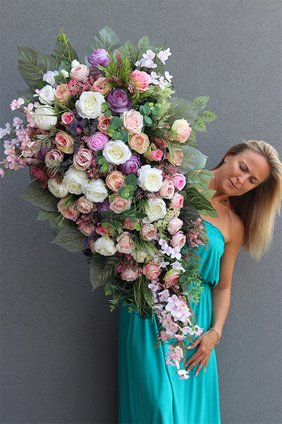 Hefadia, duża wiązanka nagrobna