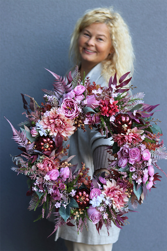Pink Pumpkins, jesienny wianek z białymi dyniami