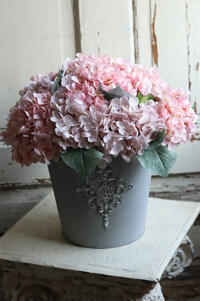 hortensje w metalowym naczyniu, Miledy Kredua, wym.40x33cm