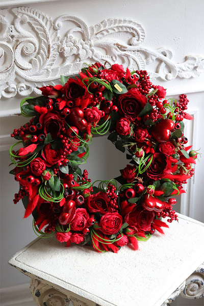 walentynkowy wianek, Czerwień Miłości