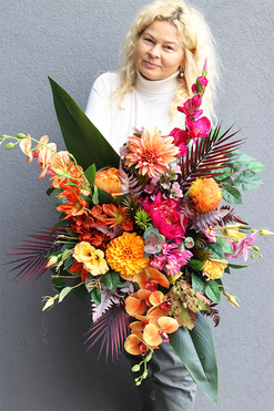 Ramenia, pomarańczowa wiązanka nagrobna, dł.92cm 