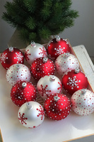 Polska Zima, szklane bombki w pudełku