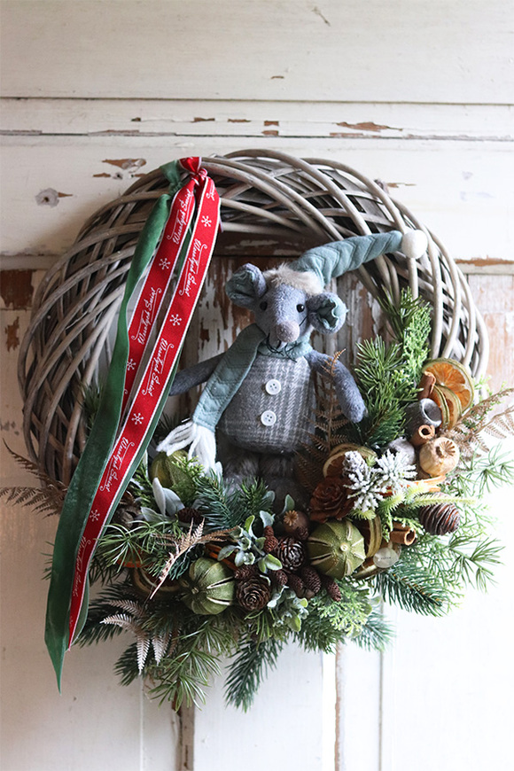 Christmas Mouse, świąteczny wianek z myszką