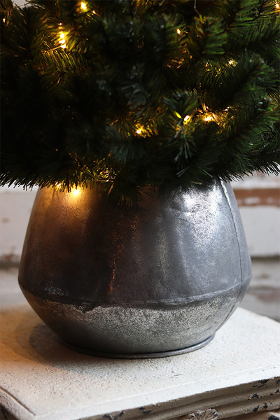 Konika Simple, choinka sztuczna w srebrnej donicy