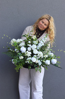 Biała Fregalla, nagrobna kompozycja w naczyniu