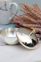 Larissa, posrebrzana cukiernica z bursztynem, śr.9cm,wys.8cm