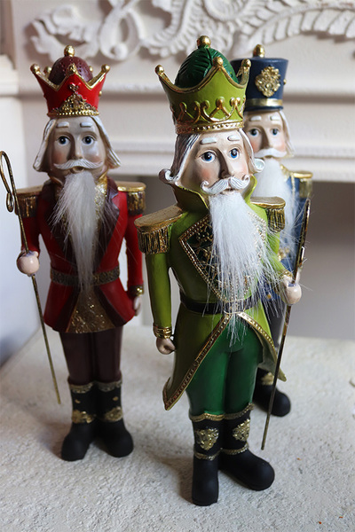 Santa Claus, figurka bożonarodzeniowa, zielony