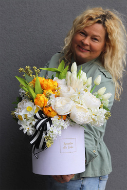 Spring Garden, wiosenny flowerbox z tulipanami, wys.51cm 