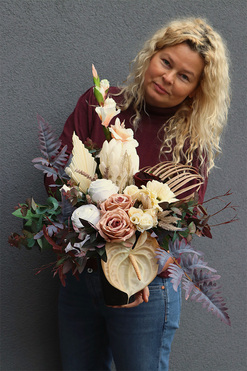 Boho Gerina, bukiet nagrobny we wkładzie, wys.55cm 