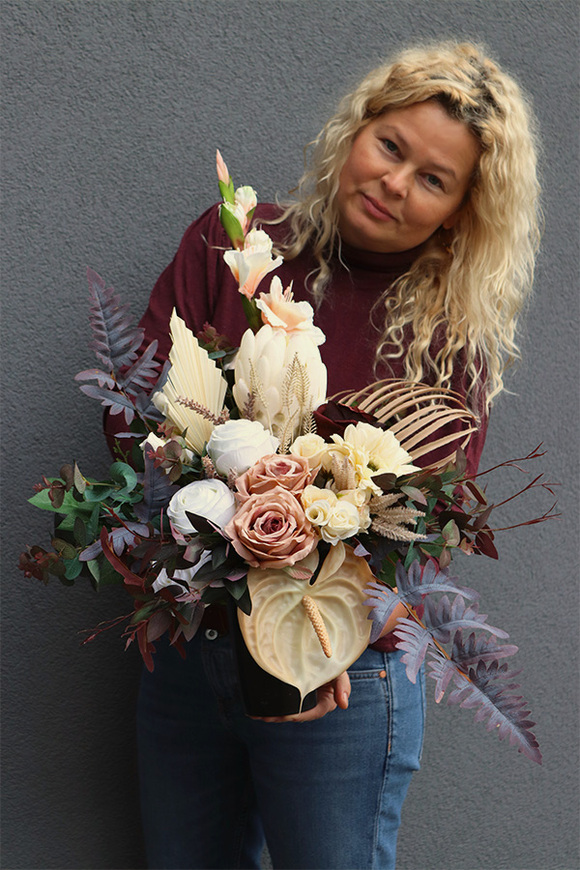 Boho Gerina, bukiet nagrobny we wkładzie