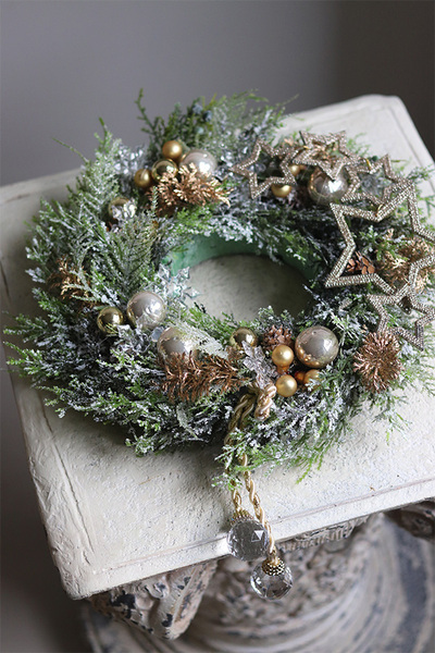 Złota Mleczna Droga, świąteczny asymetryczny wianek