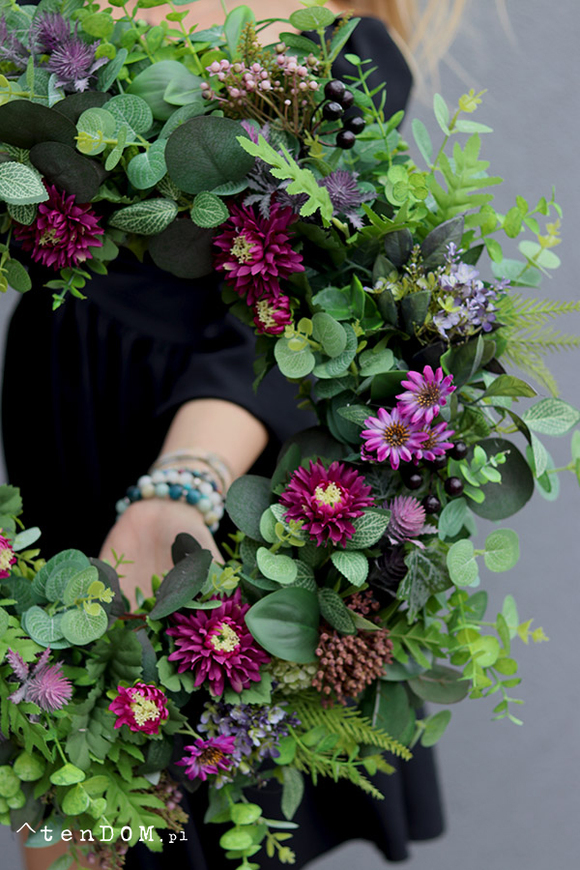 Fioletowy Las, wianek dekoracyjny na drzwi