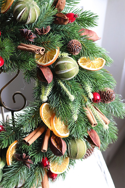 Naturalne Klimaty, świąteczny wianek na drzwi