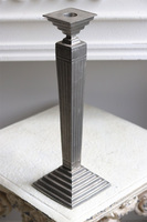 Egypt, metalowy świecznik