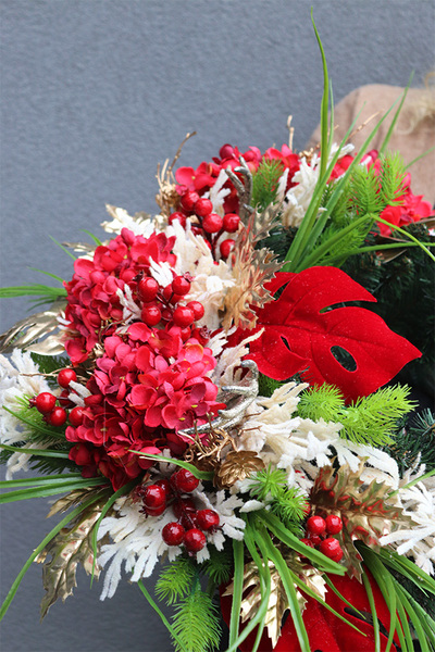 Dorotea, komplet dekoracji nagrobnych, wieniec + bukiet