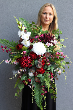 Bordita, kompozycja nagrobna w misie, wym.50x80cm