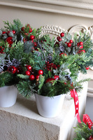 Figaro Hilton Mini, świąteczny stroik z jagodami