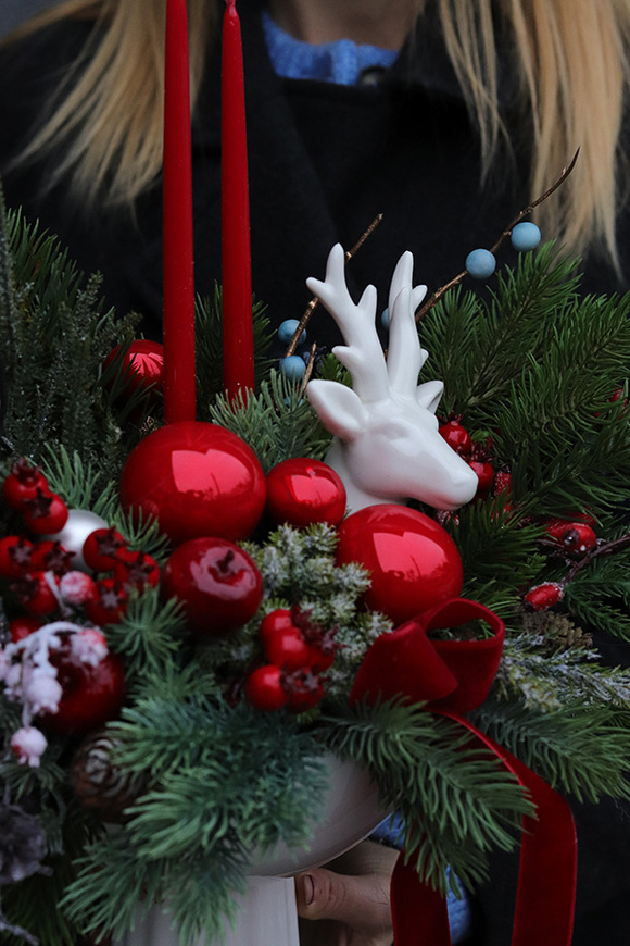 Denerra, świąteczny stroik w pucharze