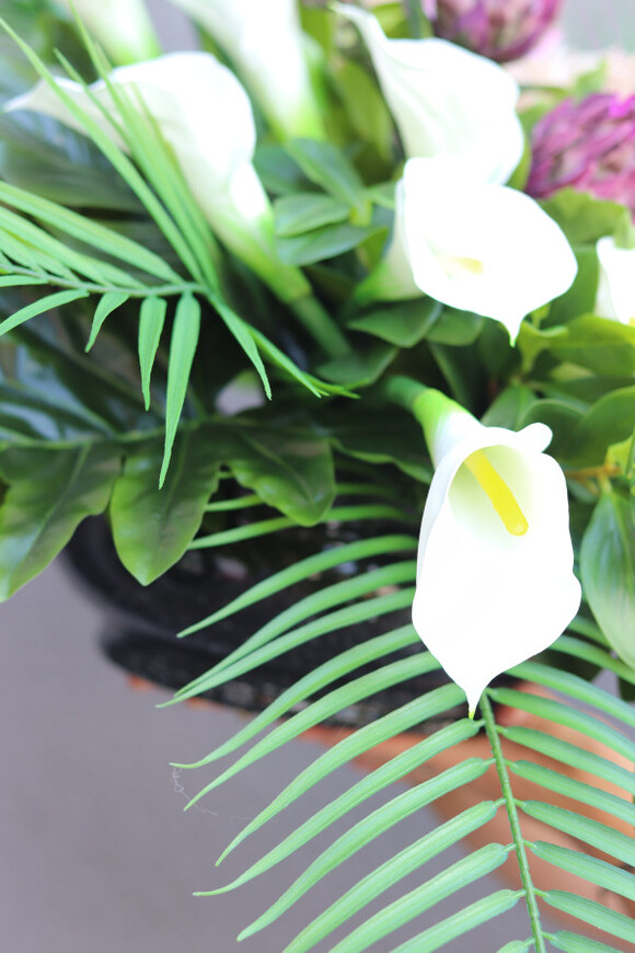 Kalla Andalouse, kompozycja nagrobna w misie