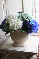 bajeczna kompozycja z niebieskich hortensji, Karenao Big, wym.32x36cm