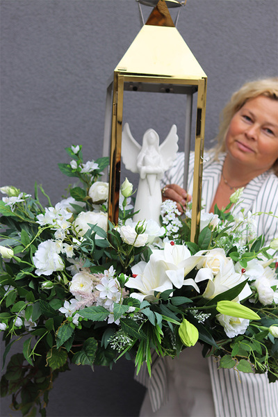 Angelo Garden Premium 3, lampion nagrobny z kwiatami