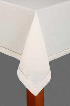 Sara, obrus kremowy gładki z lamówką plamoodporny, wymiary do wyboru