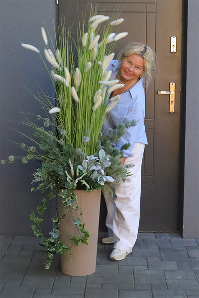 Lunedia, zielona kompozycja z trawami