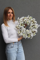 Białe Bzy, wiosenny wianek z bzem