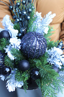 Zima w Granacie, świąteczny bukiet nagrobny we wkładzie