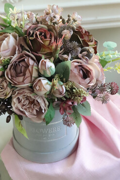 Gloriana Cappuccino, flowerbox welurowy, wys.30cm