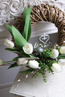 Świtanie, wiosenny wianek z tulipanami