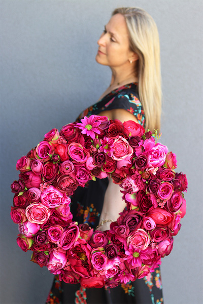 Fuksjana Brightenna, energetyczny różowy wianek, śr.50cm 