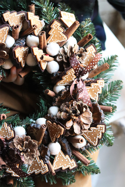 bożonarodzeniowy wianek, Pierniki, śr.33cm 