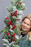 Szkarłatne Święta, girlanda świąteczna z owocami