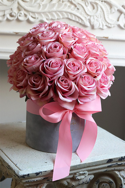 Jubileo Sorella 2, flowerbox na prezent 50 Róż