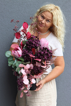 Herenata, nowoczesny bukiet nagrobny we wkładzie, dł.67cm  