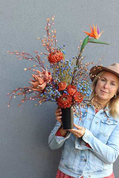 Domero, bukiet nagrobny we wkładzie, dł.74cm