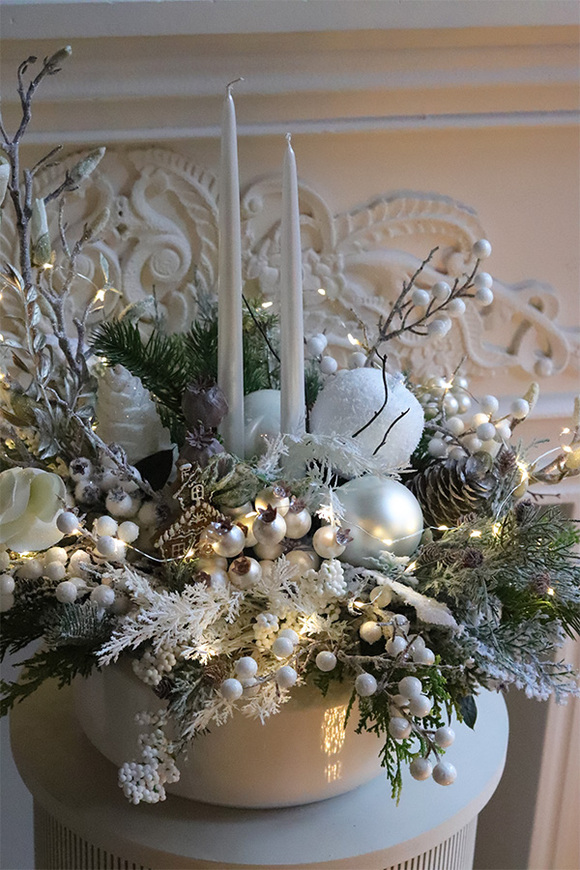 White Carol Lux, zimowa kompozycja w osłonce