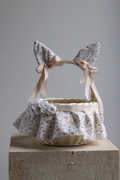 Baletnica Beige, dekorowany koszyczek wielkanocny