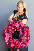 Fuksjana Brightenna, energetyczny różowy wianek, śr.50cm 